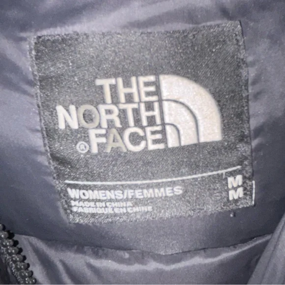Authentic The North Face Women's Black Jacket - Picture 3 of 4